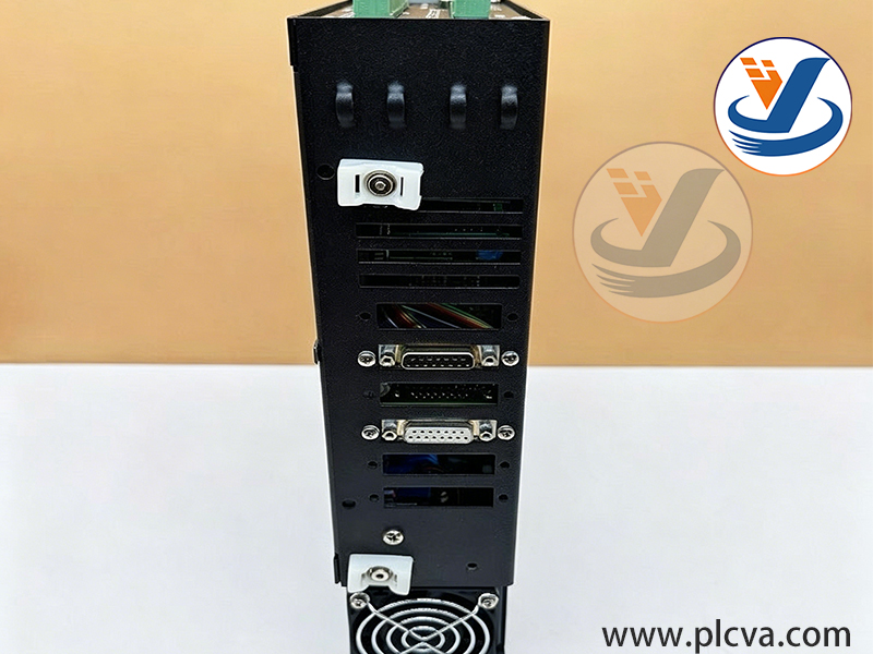 SCHNEIDER ELAU PMC-2/11/05/000/00/00/01/00/00 13130224-002 Positioning Controller
