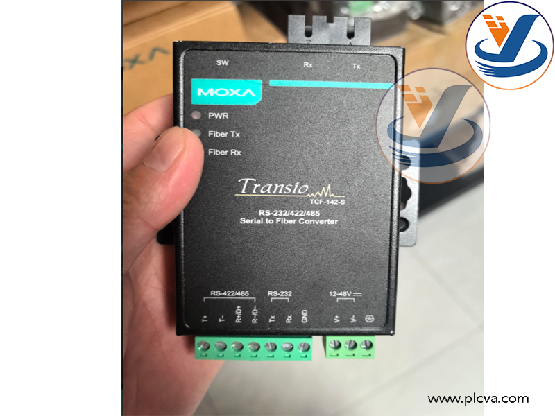 MOXA TCF-142-S-SC-T Serial-to-Fiber Media Converter